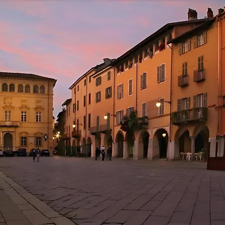 Centro Storico Luminoso Spazio Al Piazzo Apartment *